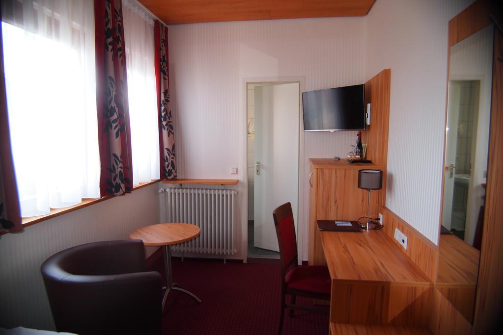 Hotel Am Bad Tübingen Chambre photo