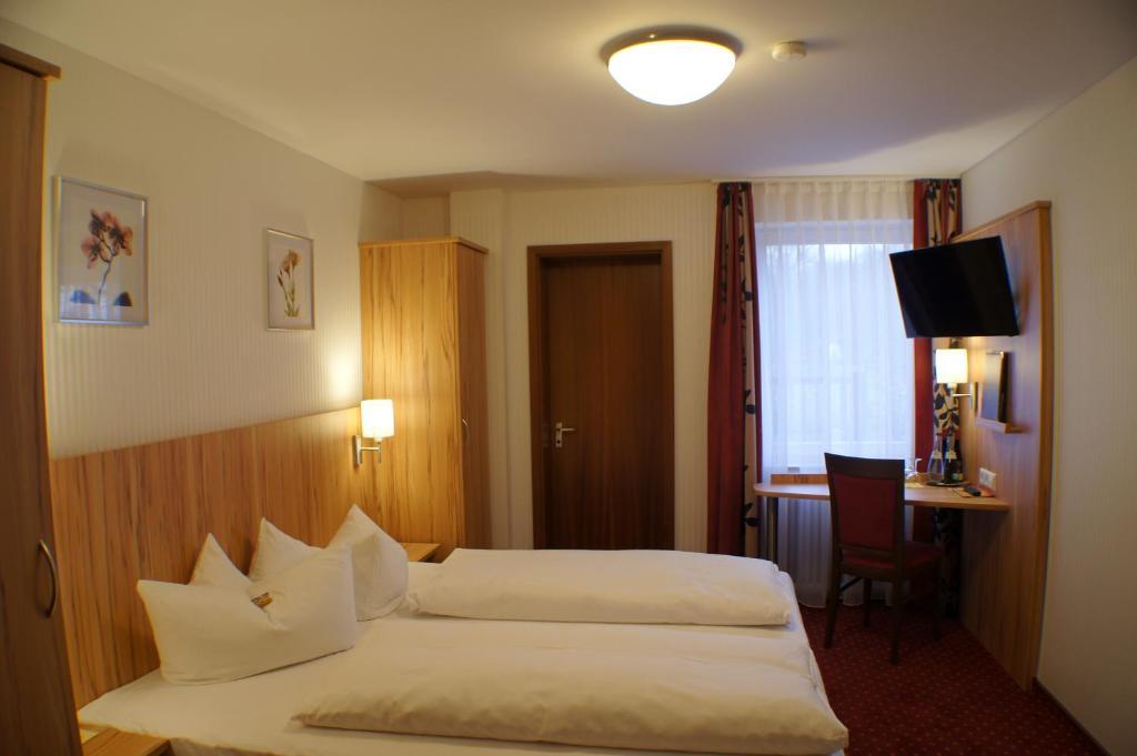 Hotel Am Bad Tübingen Chambre photo